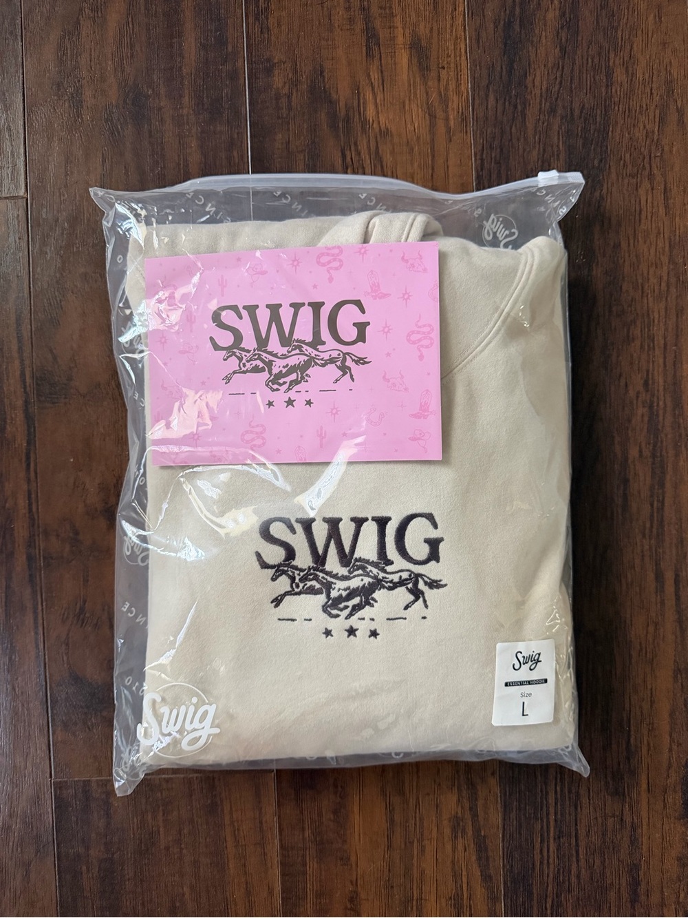 Swig Cream Logo Sweatshirt - Cream